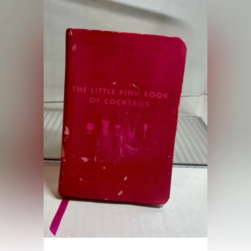 VINTAGE “THE LITTLE PINK BOOK OF COCKTAILS” (HOSTING, PARTIES and BARTENDING)